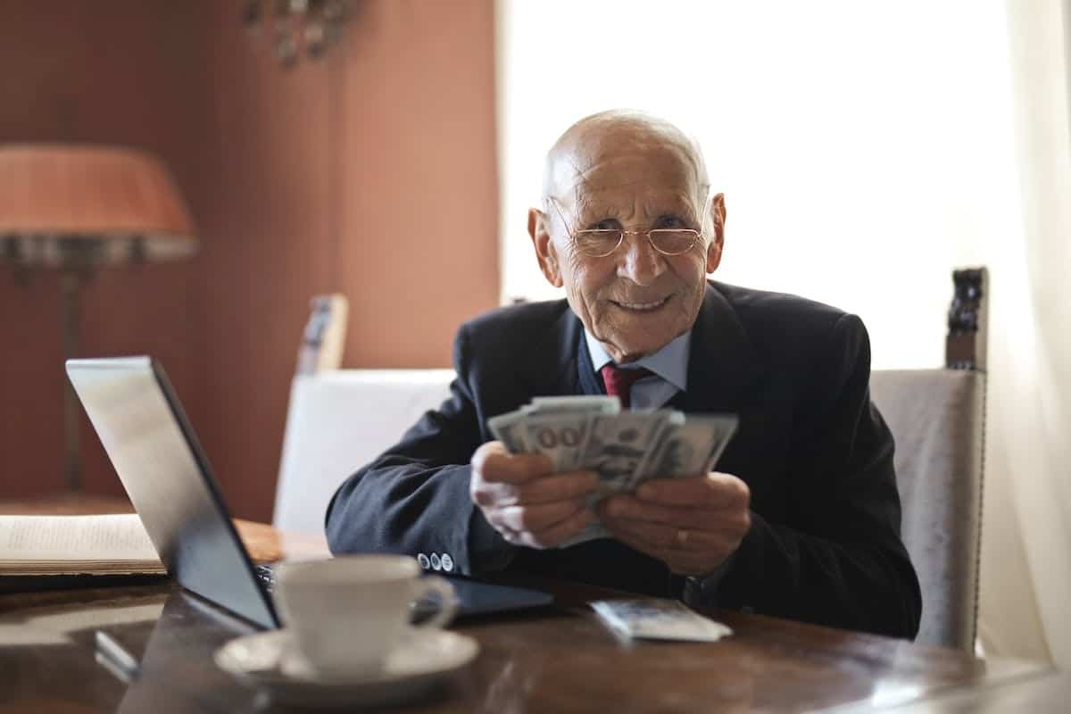 seniors  finances